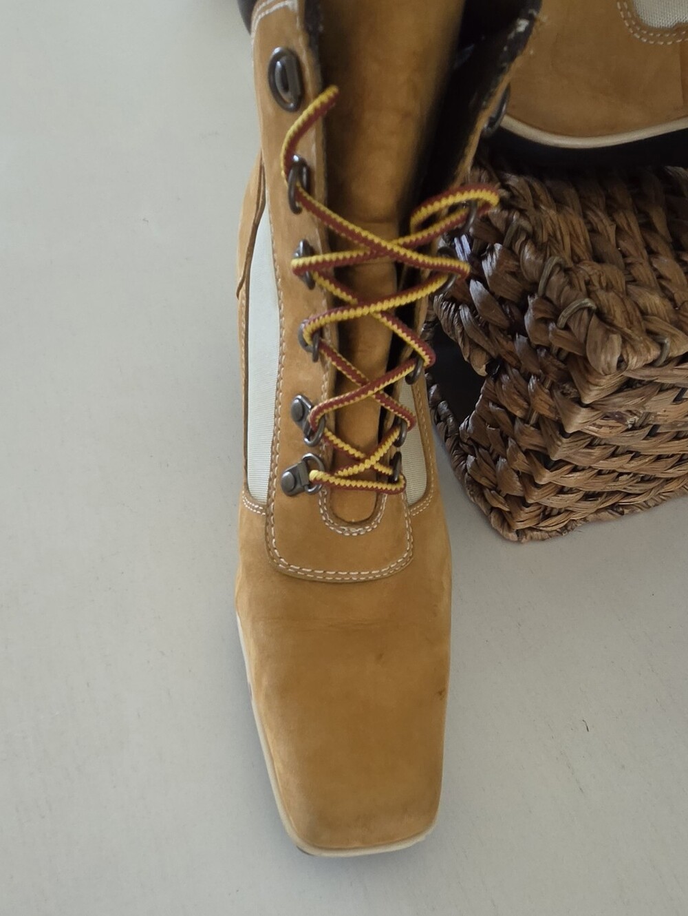 Vintage Timberland Square Toe Wedge Chukka Boots - Picture 4 of 13